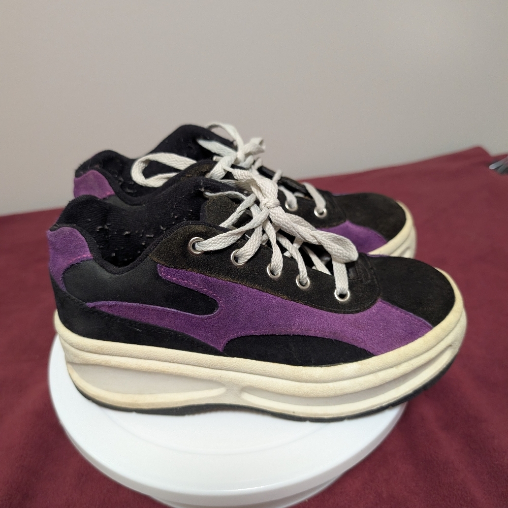 DIZZ Vintage 90’s Y2K Platform Suede Sneakers Chunky SIZE 7 Women's